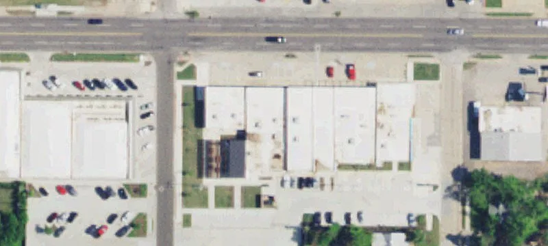 Retail and Office Corridor Property