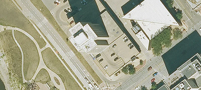 Built-Out Office/Retail Building