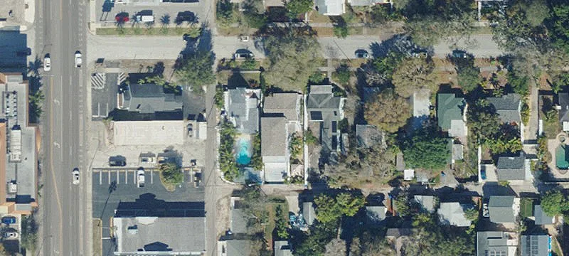 Move-In Ready Duplex with Courtyard