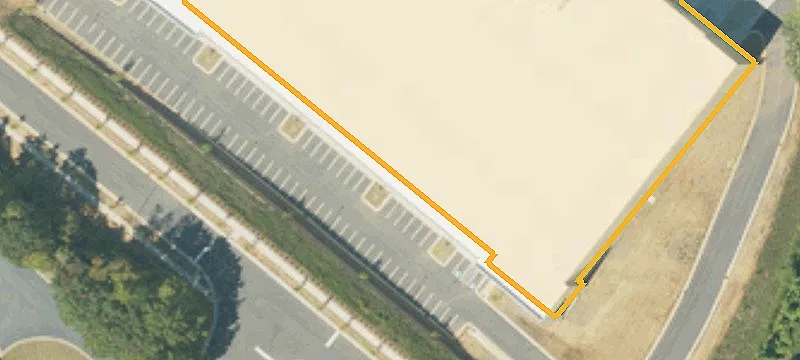 Commercial Land with Direct Access