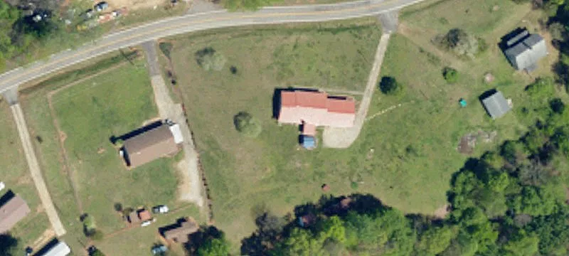 Unrestricted Wooded Flag Lot Land