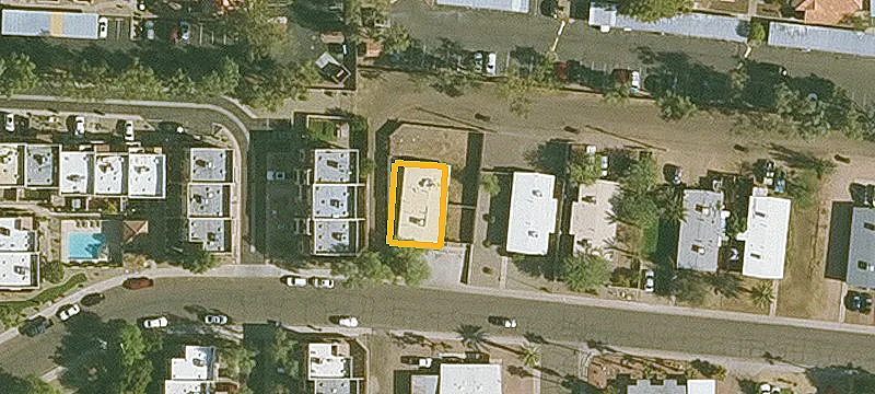 Duplex with Garden-Style Layout