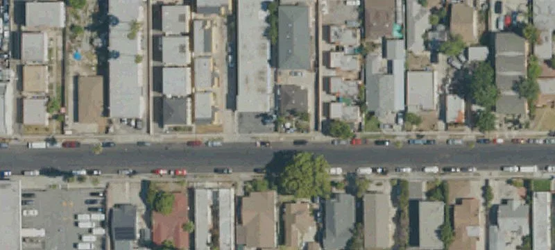 11-Unit Apartment Building with Parking