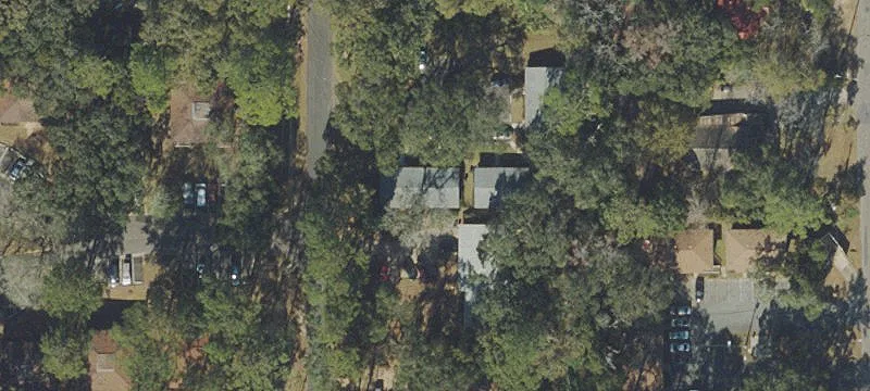 6-Unit Apartment Building