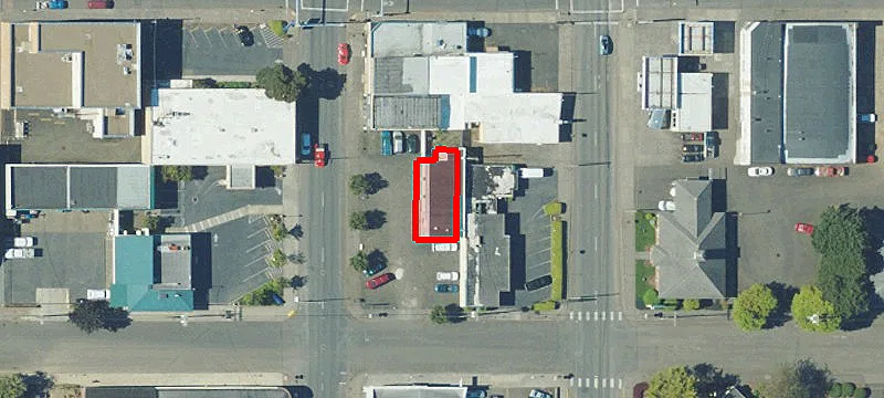 Auto Repair Shop with Three Bays