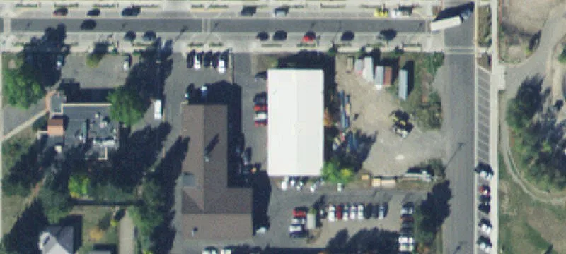 Warehouse with Roll-Up Doors