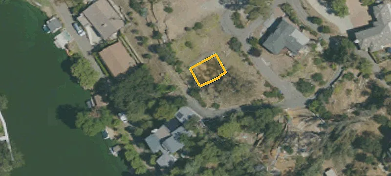 Waterfront Double Flat Lot