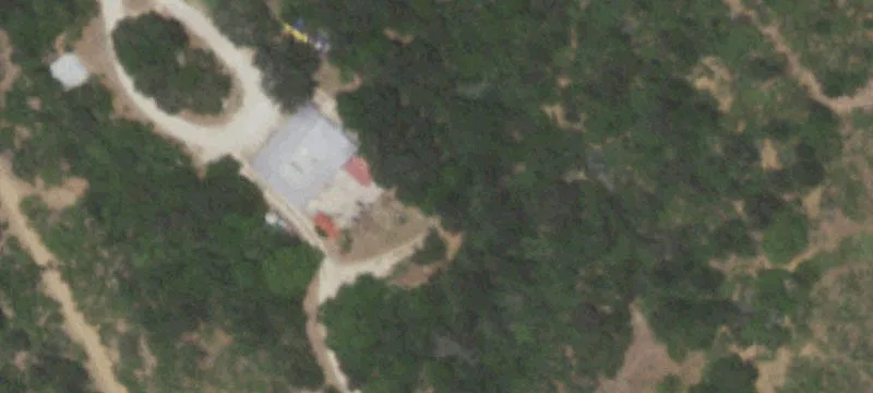 Gentle-Slope Hill Country Homesite