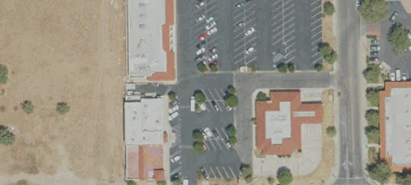 Retail Center with Flexible Layouts