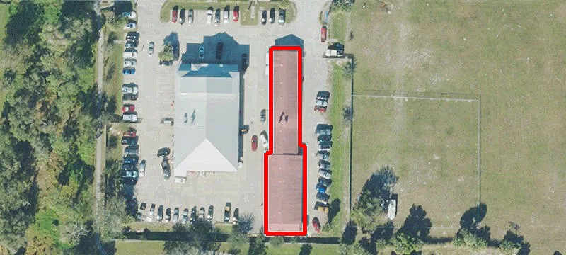 Multi-Tenant Warehouse with Grade Doors