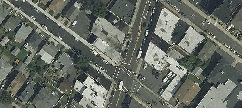 Fully Renovated Grocery Convenience Store