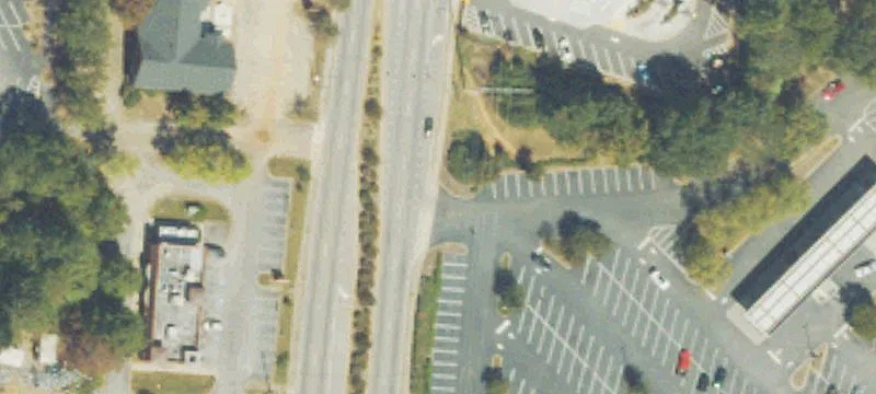 Kroger-Anchored Shopping Center