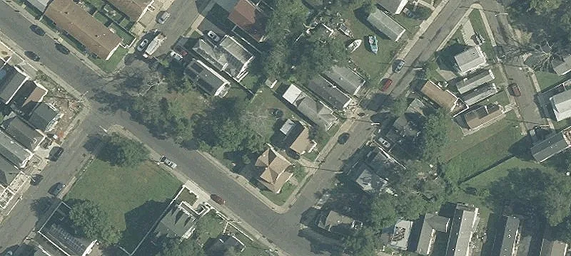 Legal Duplex on Oversized Lot