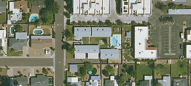 Single-Story 8-Unit Apartment Building