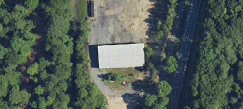 Flex Property with Roofed Storage