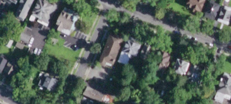 4-Unit Apartment Building with Parking
