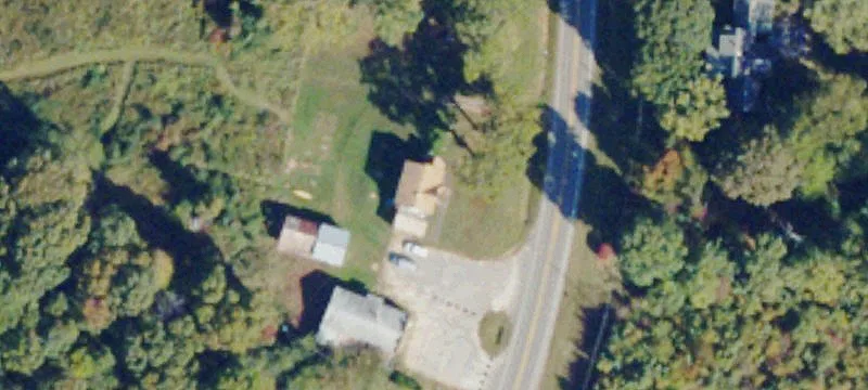 Retail Building with 4-Bedroom Home