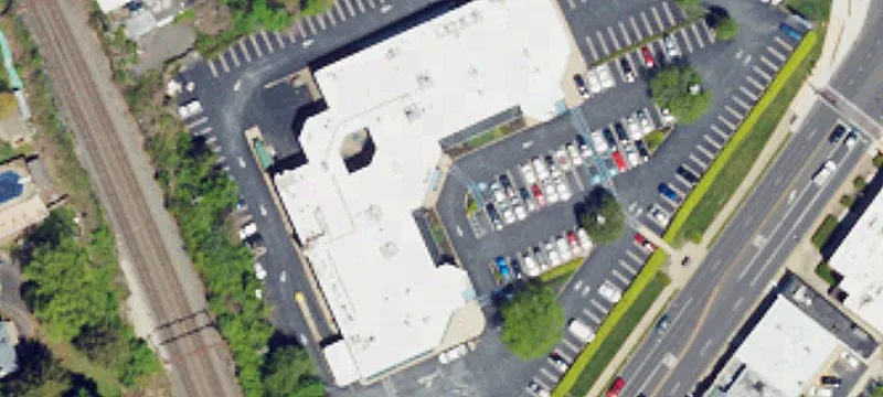 Mixed-Use Retail and Medical Building