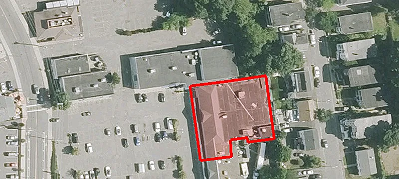 Restaurant Space in Grocery-Anchored Plaza
