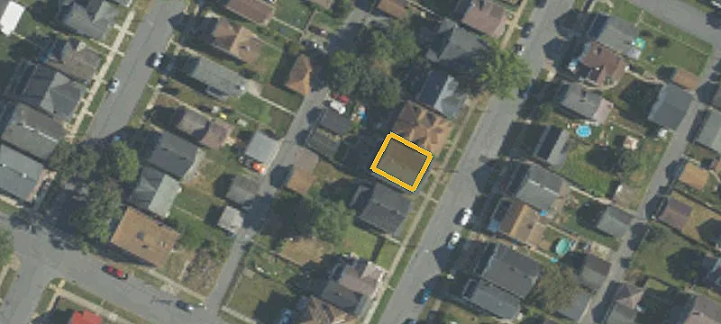 Updated Vinyl-Sided Duplex