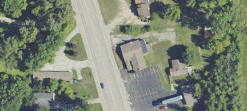 Retail Parcel with Pole Barn