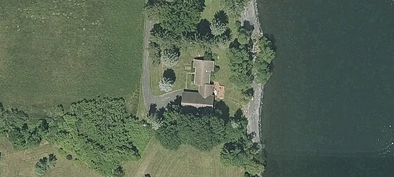 Lakefront Property with Gradual Shoreline