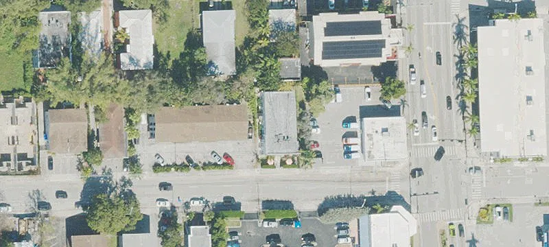 8-Unit Short-Term Rental Building