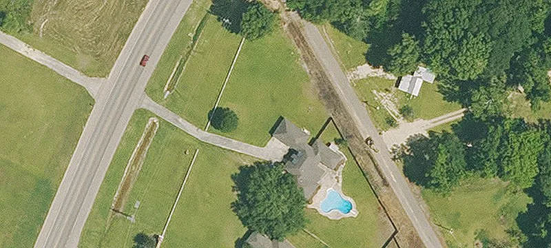 Small Neighborhood Business Land