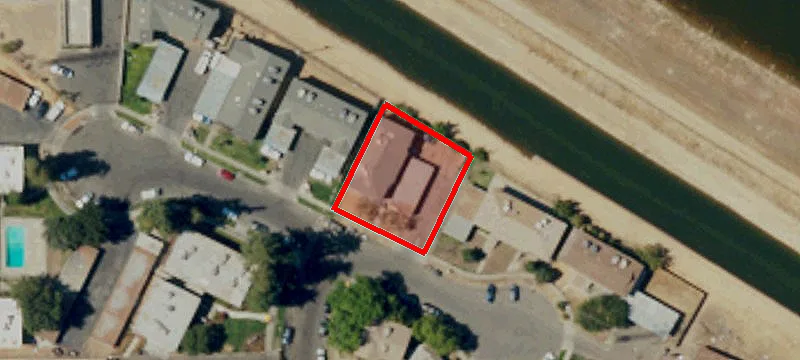 Upgraded Four-Plex with Carports