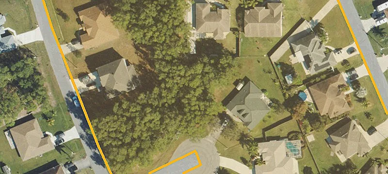 Cul-de-Sac Home Lot