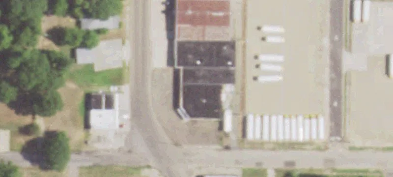 Commercial Warehouse with Open Layout