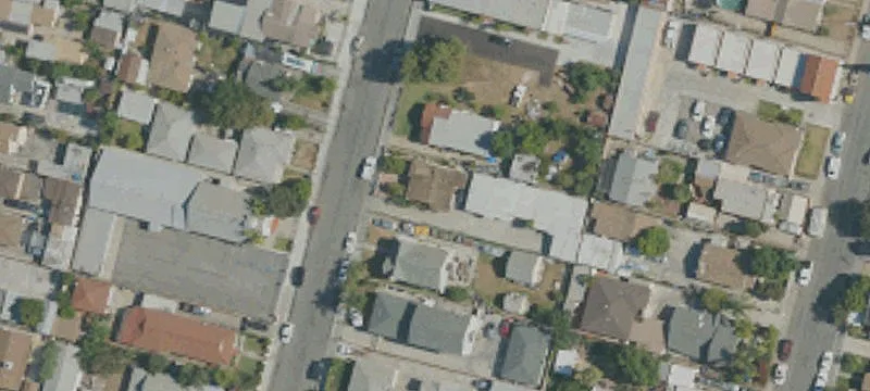Residential Triplex With Garage