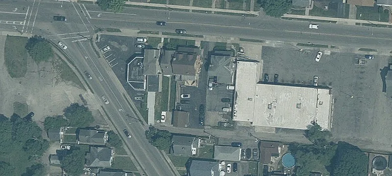 Standalone Retail Building