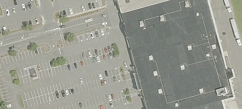Retail Multi-Tenant Storefront