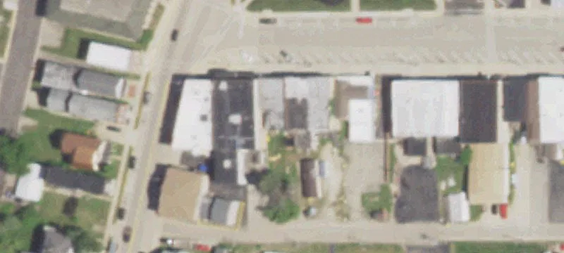 Office/Storefront with Two Apartments