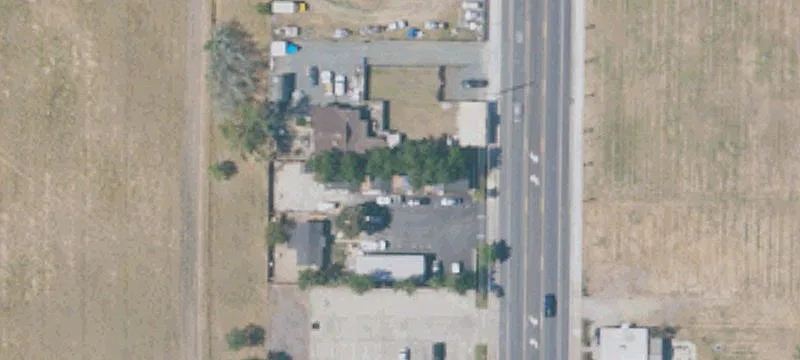 Remodeled Multifamily with Garages