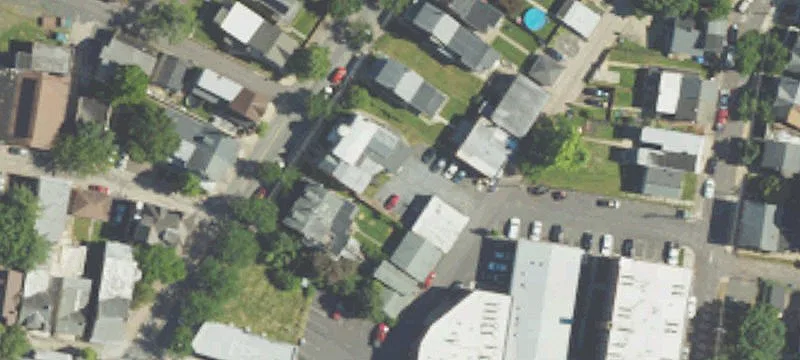 8-Unit Apartment Building