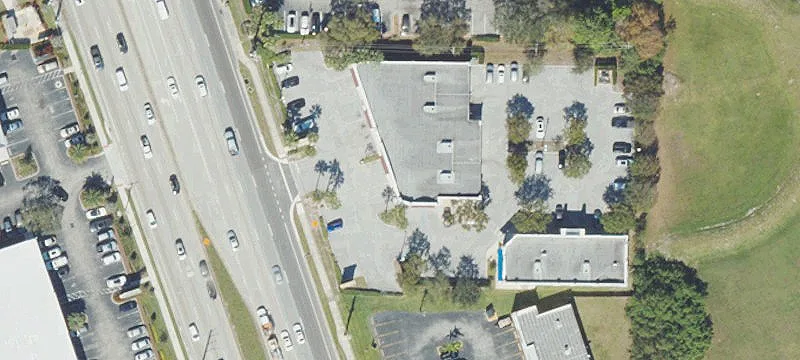 Retail Plaza Across from Mall