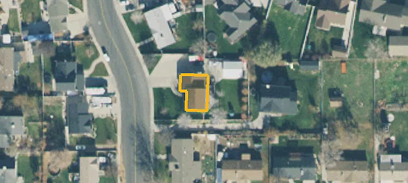River-Adjacent Waterfront Lots