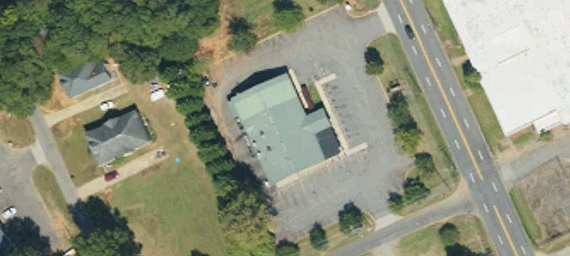 Freestanding Restaurant with Parking