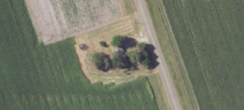 Road-Fronted Agricultural Land Tract