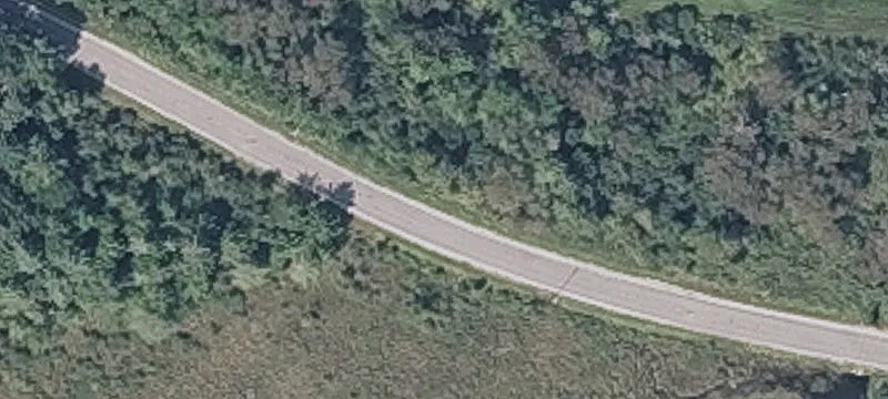 Road-Frontage Hunting and Development Land