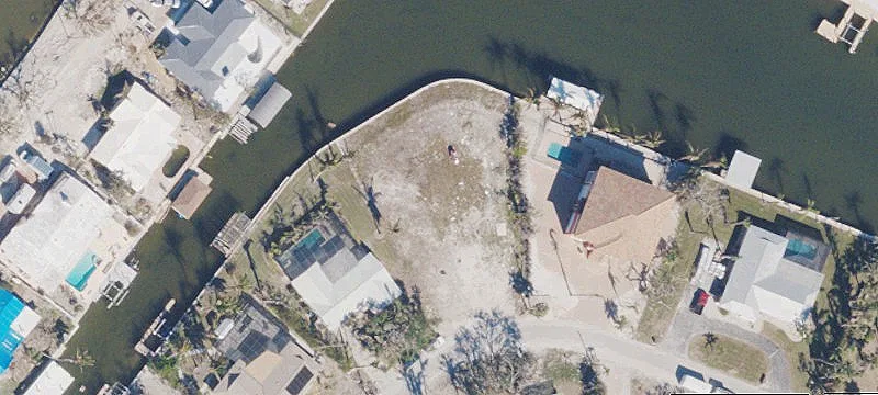 Lagoon-Front Waterfront Homesite