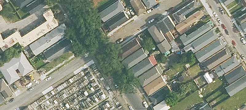 Historic Duplex With Yard