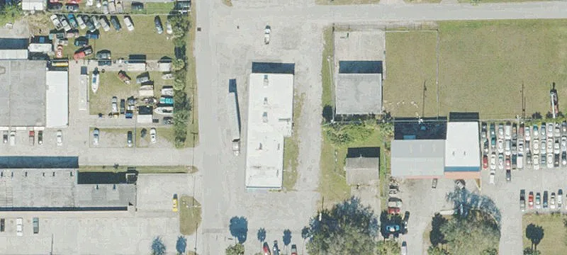Drive-Thru Restaurant with Full Bar