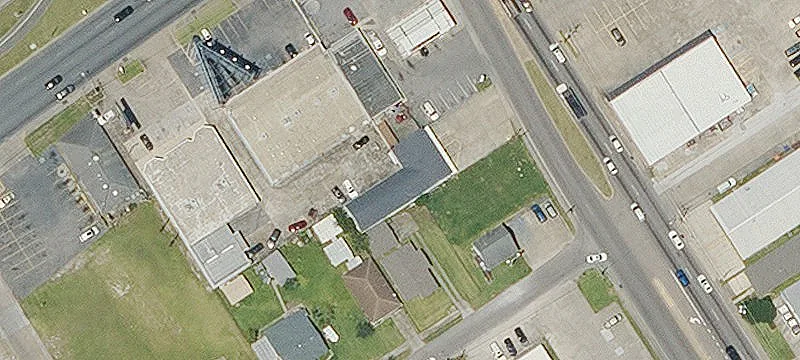 Retail Storefront Building with Parking