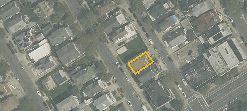 Ocean-View Street-to-Street Land