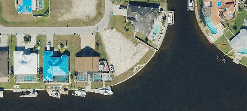 Gulf-Access Waterfront Land Lot