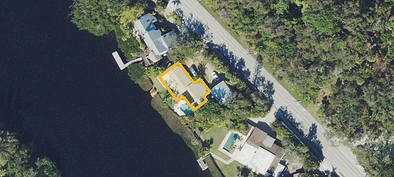 Waterfront Residential Land with Garage Apartment