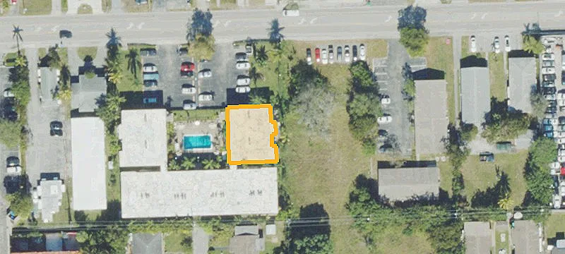 8-Unit Multifamily Building
